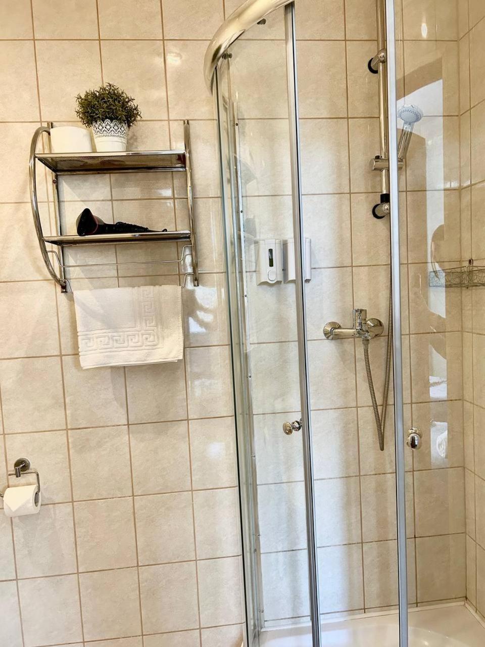 Apartamenti Dvinska Daugavpils Exterior foto