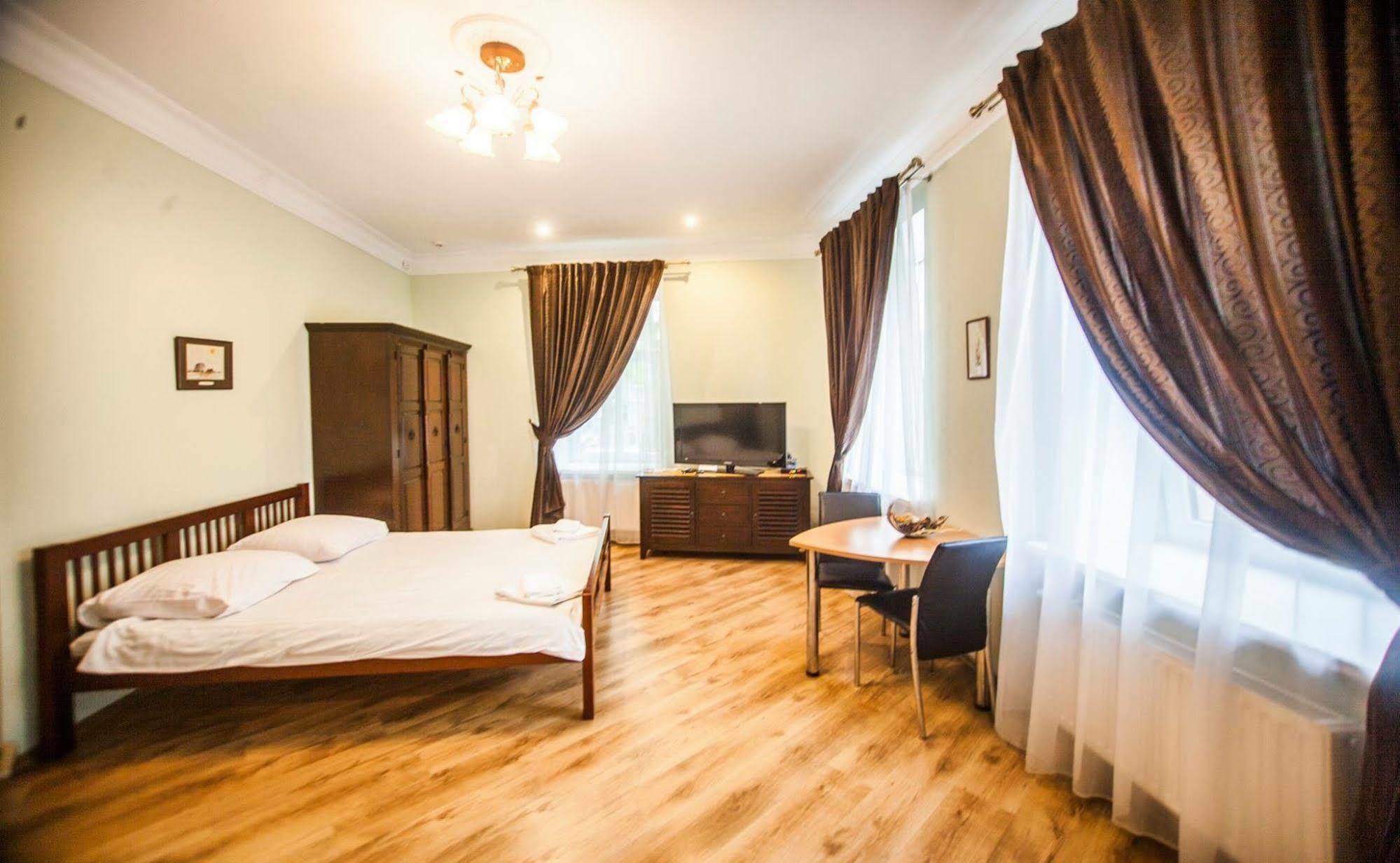 Apartamenti Dvinska Daugavpils Exterior foto