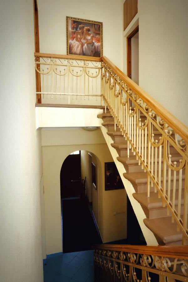 Apartamenti Dvinska Daugavpils Exterior foto
